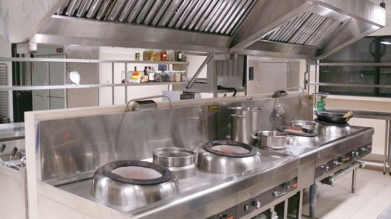 Những yếu tố cần thiết cho gian bếp của nhà hàng bếp á công nghiệp cần có